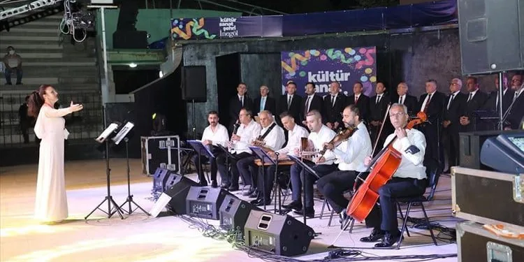 Bursa İnegöl’de Türk Sanat Müziği gecesi