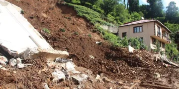 Selin izleri siliniyor, kayıplar aranıyor