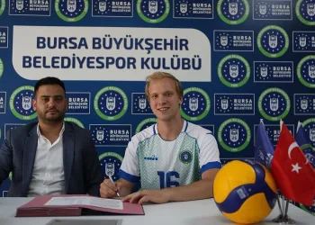 Berkün Eber Üstündağ, Bursa Büyükşehir Belediyespor’da