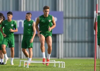 Bursaspor’un genç isimleri, deneyim kazandı