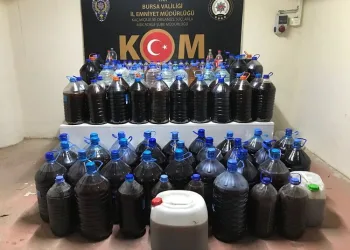 Bursa’da 1 ton sahte içki ele geçirildi