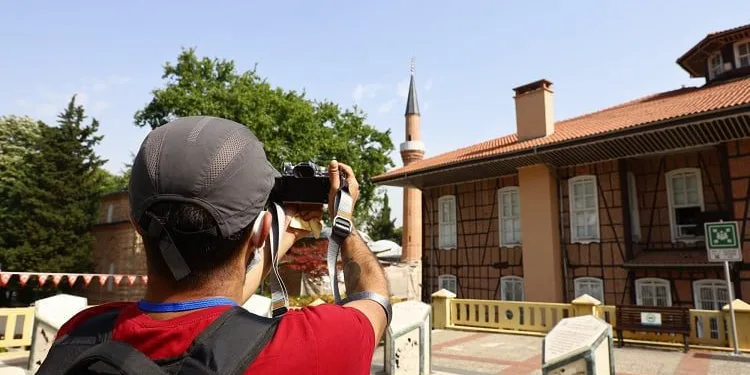 Bursa’da sanatla tarihi buluşturan maraton başladı