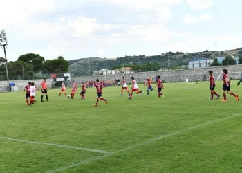 Genç yeteneklerin mücadelesi nefes kesti
