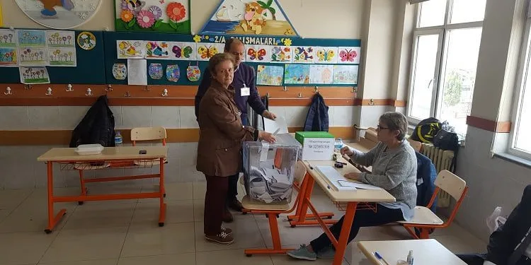 Bulgaristan seçimleri için sandık sayısı arttırıldı