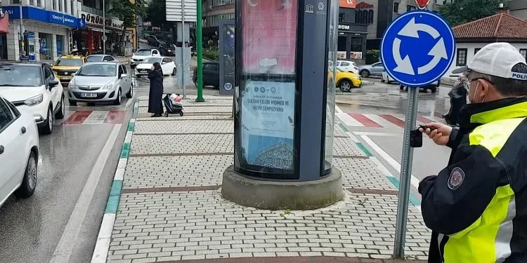 Bursa’da yaya önceliği denetimleri sürüyor