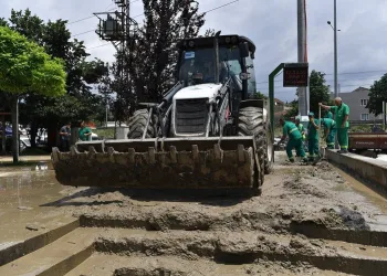 Ovaakça’da selin yaraları sarılıyor