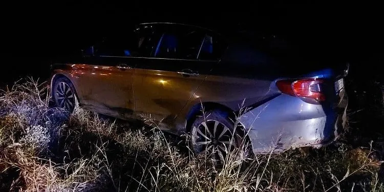 Bursa’da otomobil tarlaya uçtu: 4 yaralı