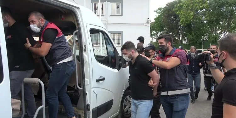 Bursa’da 57 evden hırsızlık yapan çeteye operasyon