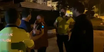 Alkollü sürücü polis ekiplerine zor anlar yaşattı