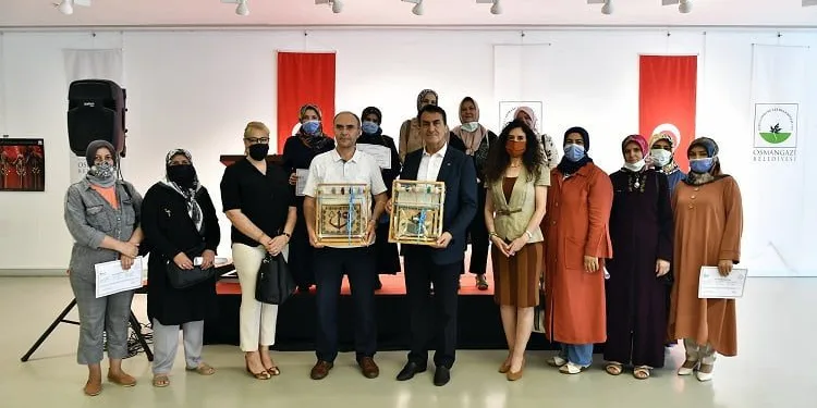 Halıcılık kursiyerleri sertifikalarına kavuştu