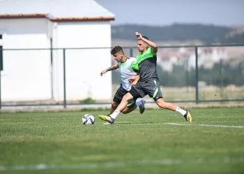 Bursaspor, Afyon’da dayanıklılık çalışması yaptı