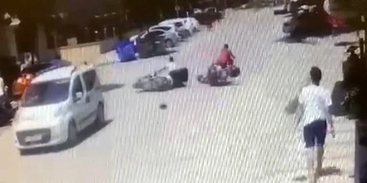Bursa İnegöl’de 2 motosiklet çarpıştı