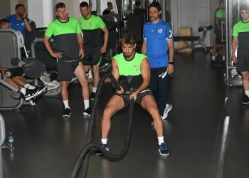 Bursaspor salonda kuvvet çalışması yaptı
