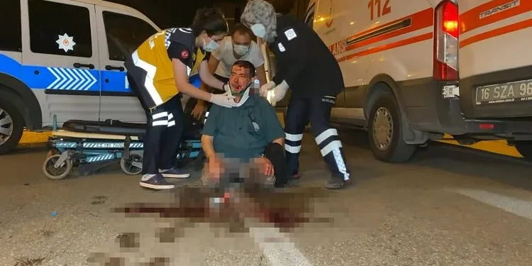 Bursa’da sabah namazına giderken motosiklet çarptı