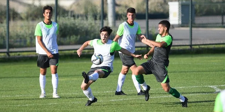 Bursaspor’dan kendi arasında hazırlık maçı