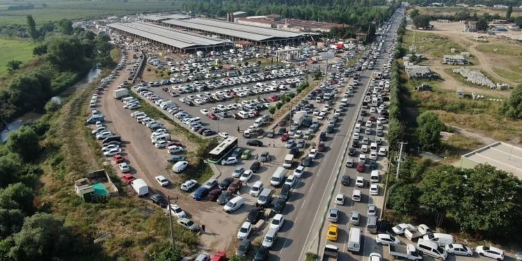 Bursa’da kurban kesimhanelerinde yoğunluk