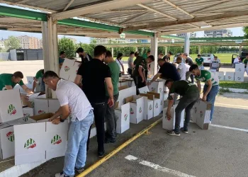 Bursaspor’dan, 500 aileye kurban eti ve gıda yardımı yaptı