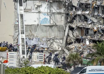 ABD’de çöken binada arama çalışmaları sonlandırıldı