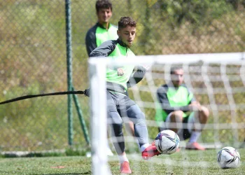 Bursaspor kuvvet çalışması yaptı