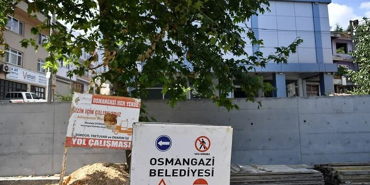 Bursa Osmangazi’de Dürdane Mahallesi’ne yeni meydan
