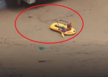 ‘Boğuluyorum’ diye bağırarak yardım istedi