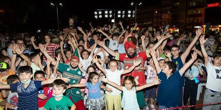 Bursa sokakları Bir NeFestival’le renkleniyor