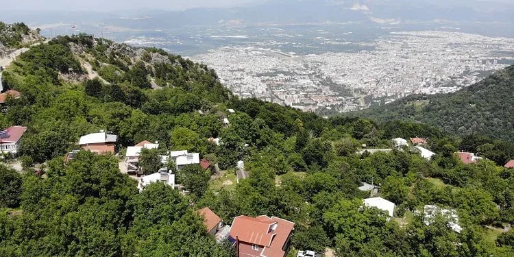 Bursa’da sıcaktan bunalanların uğrak noktası