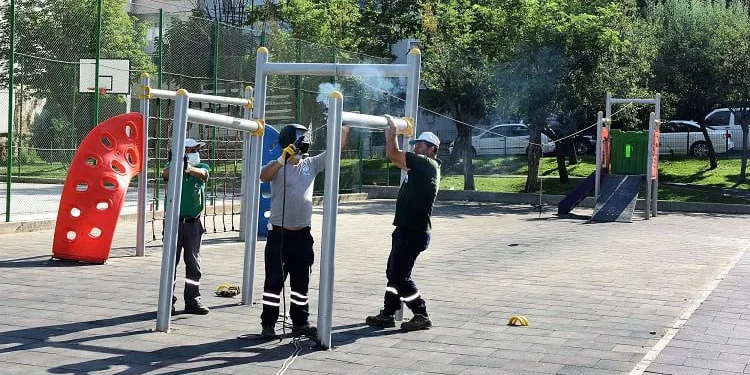 Bursa Yıldırım Belediyesi ilçedeki parkları yenileniyor