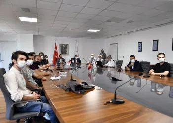 Teknoloji takımından Başkan Dündar’a ziyaret