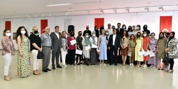 Osmangazi Belediyesi personeli sertifikalarını Başkan Dündar’dan aldı