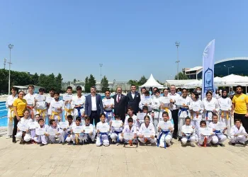 Yıldırım Belediyesi yaz spor okullarında sertifika heyecanı