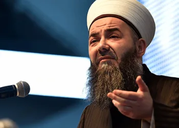 Cübbeli Ahmet’ten çağrı: Yangını görenler tekbir getirsin