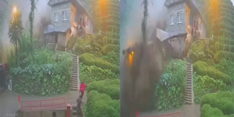 Rize’den yeni görüntüler! Son anda kurtuldular
