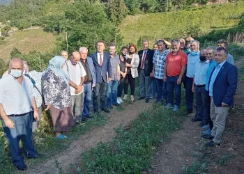 Fındık bahçeleri sökülen çiftçiler dertli
