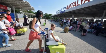 Antalya’da turist sayısı 2 milyonu geçti