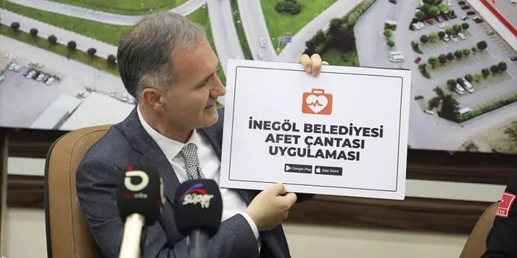 İnegöl Belediyesi ‘Afet Çantası’ uygulamasını devreye aldı