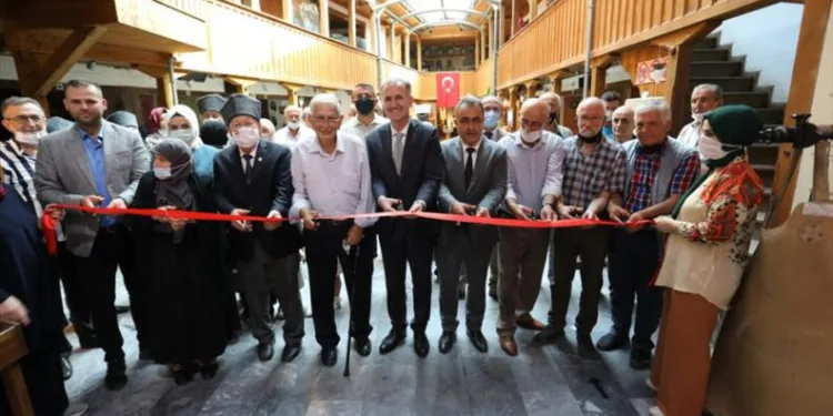 Bursa İnegöl’de ‘Zafer ve Kurtuluş Sergisi’ izlenime açıldı