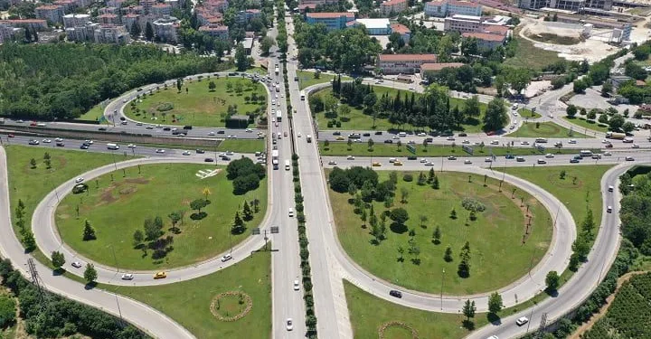 Acemler Kavşağı’nda trafik düzenlemesi
