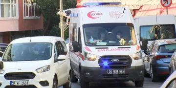 Yabancı uyruklular arasında bıçaklı kavga: 1 ölü, 1 yaralı