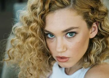 Melisa Şenolsun, ‘Masumlar Apartmanı’ dizisinin kadrosunda