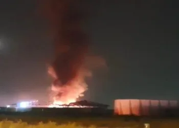 Bursa’da geri dönüşüm tesisi alev alev yandı