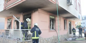 Kirayı ödemeyince ev sahibi evini yaktı