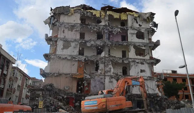 “Son çeyreğe girdik” İstanbul’a deprem uyarısı