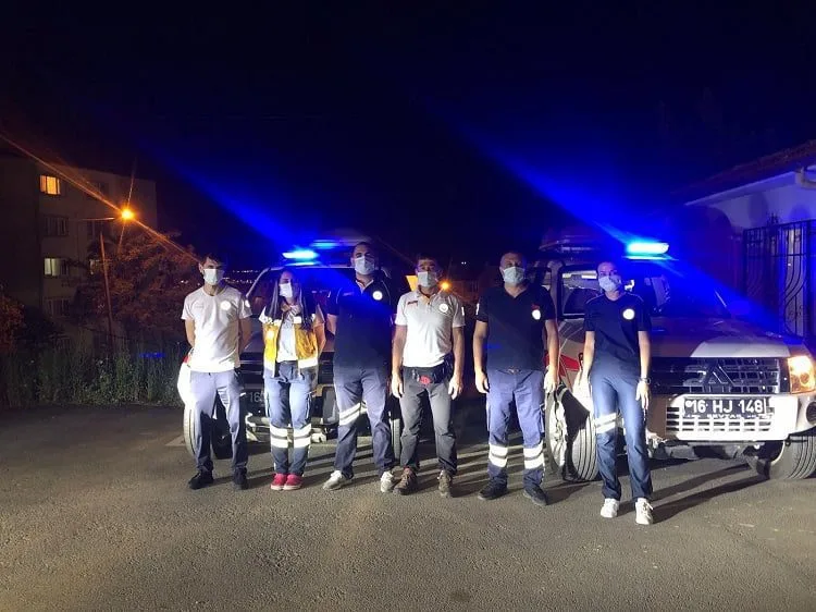 Bursa İl Sağlık Müdürlüğü’nden yangın bölgesine destek