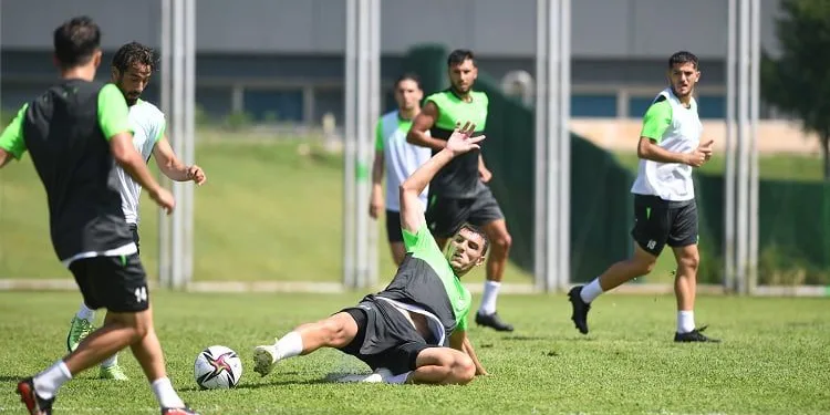 Bursaspor’da yeni sezon hazırlıkları sürüyor