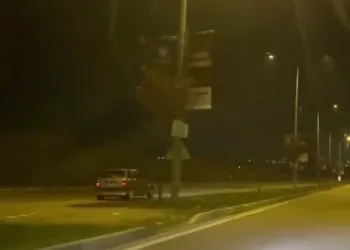 Ters şeritten giderek faciaya davetiye çıkardı