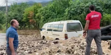 Bursa’da sel! 70’e yakın ev ve iş yerini su bastı