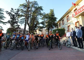 İnegöl’de depreme dikkat çekmek için pedal çevirdiler