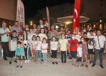 Karacabey’de Yılmaz Ovalı Parkı hizmete açıldı