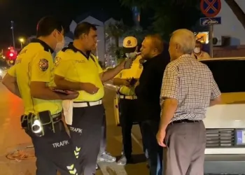 Bursa’da hem alkollü hem de ehliyetsiz yakalandı